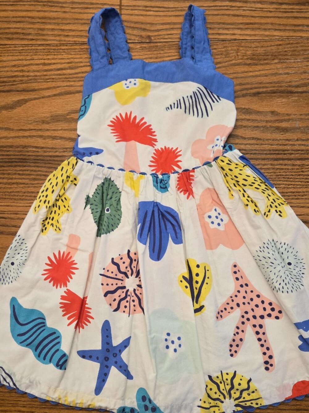 Mini Boden Beach Ocean Sea Shells Smocked Summer Dress - Size 6-7 - Strapless.